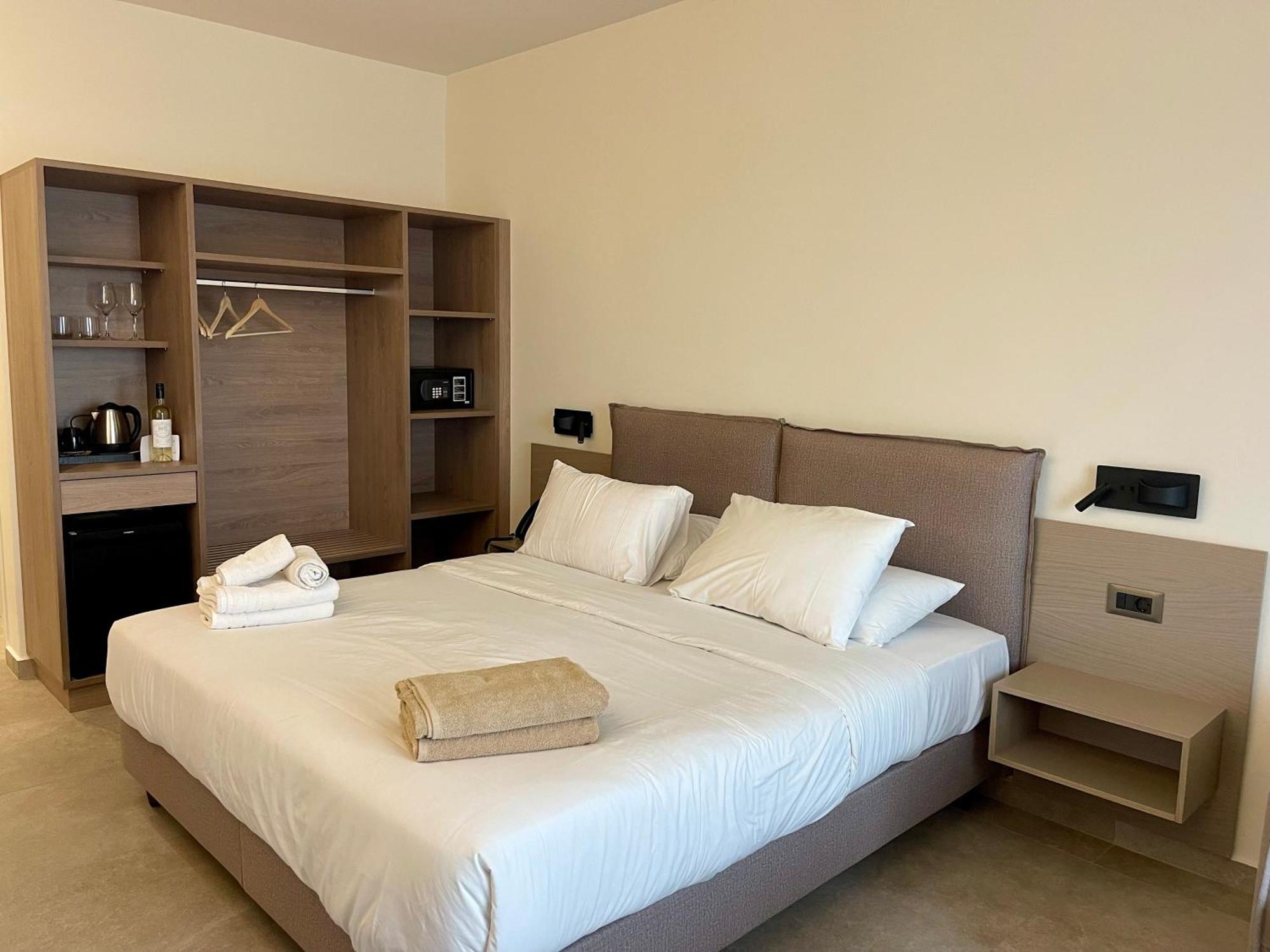 Ixia Dream Hotel - Adults Only Экстерьер фото
